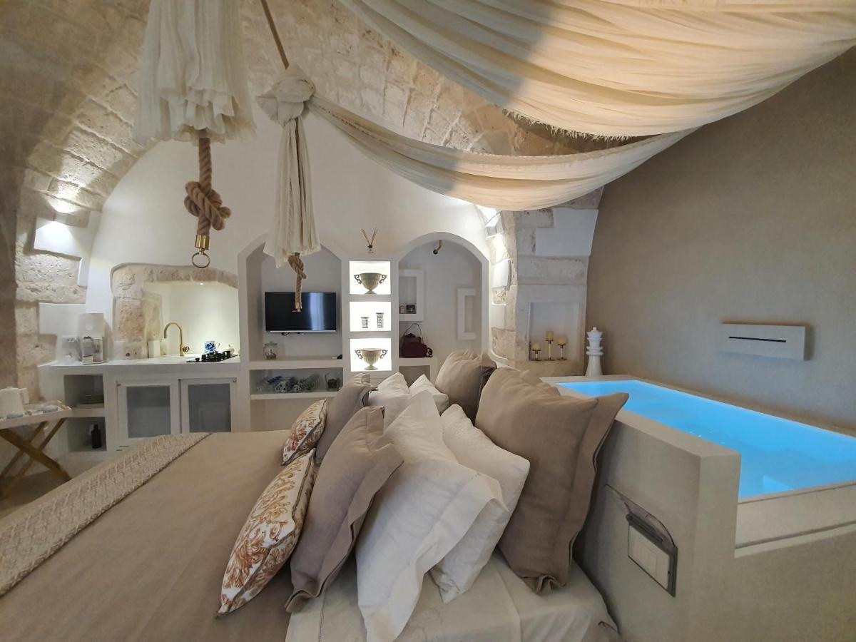 Eurydice Suite With Infinity Jacuzzi Остуни Экстерьер фото