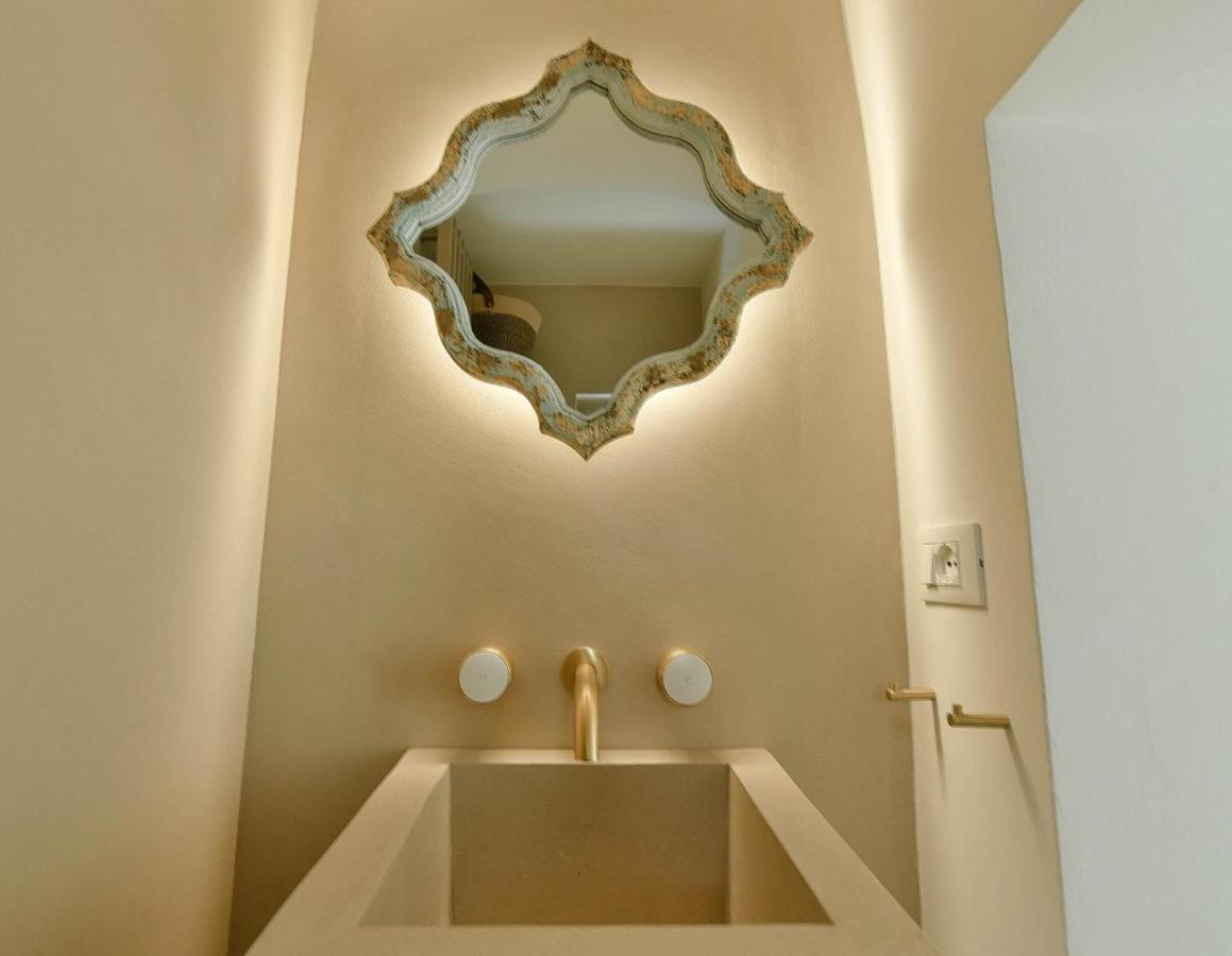 Eurydice Suite With Infinity Jacuzzi Остуни Экстерьер фото
