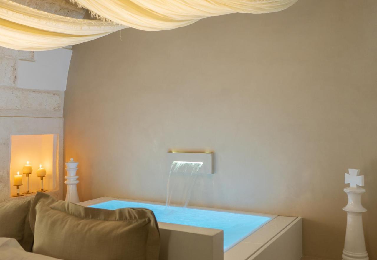 Eurydice Suite With Infinity Jacuzzi Остуни Экстерьер фото